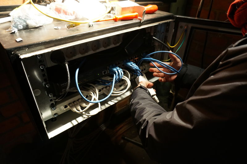 Datei:Berlin siemensstadt switch.jpg