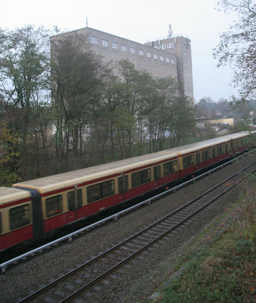Datei:Mit bahn.jpg