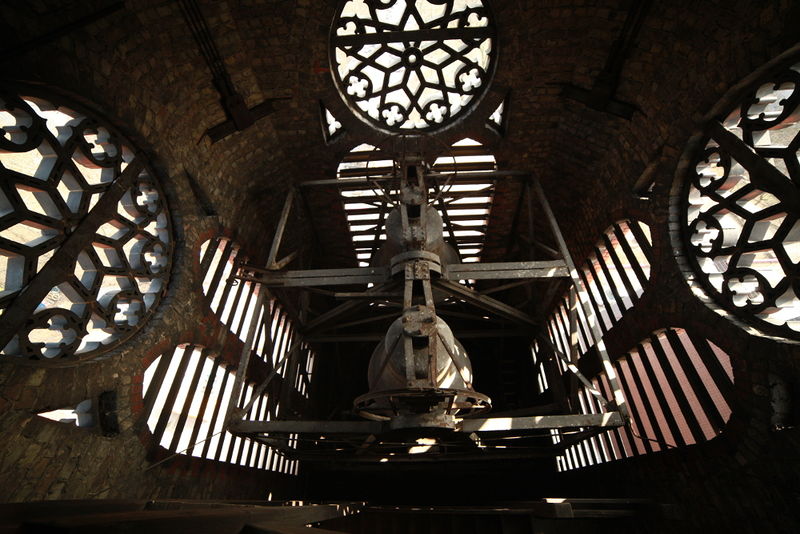 Datei:Glocken Totale von Oben-web.JPG