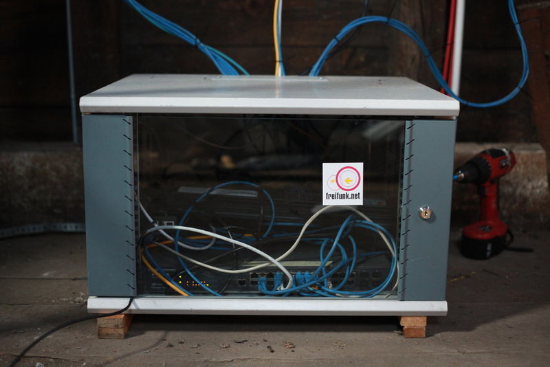 Datei:Zwingli-Core Router-web.JPG