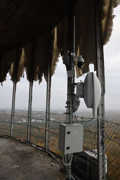 Datei:Mast Teufelsberg 2024.jpeg