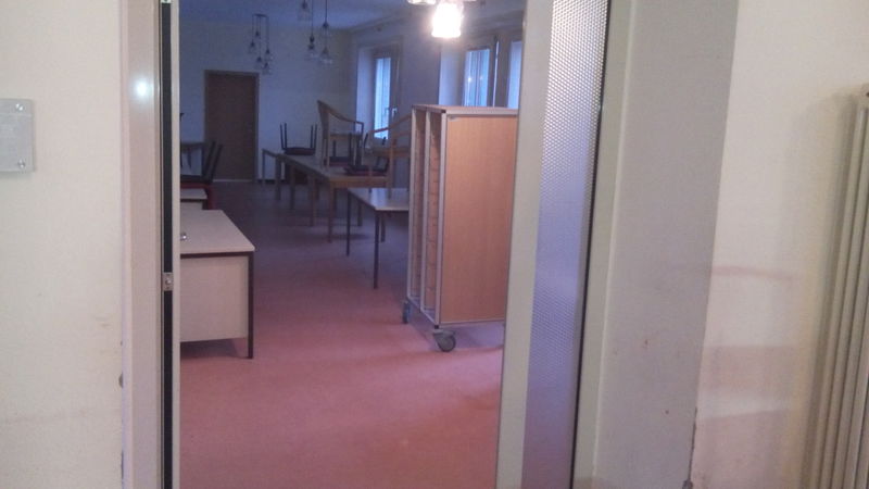 Datei:Gross-berliner-schulungsraum.jpg