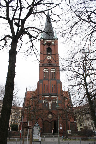 Datei:Sama frontal.jpg