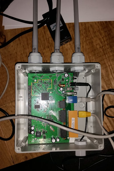 Datei:Zea-oktavio 01 ap 01 inside.jpg