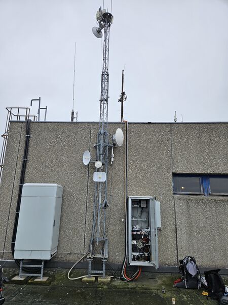 Datei:BHT Mast 2024.jpeg