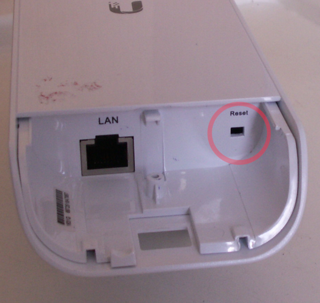 Datei:Nanostation reset.png