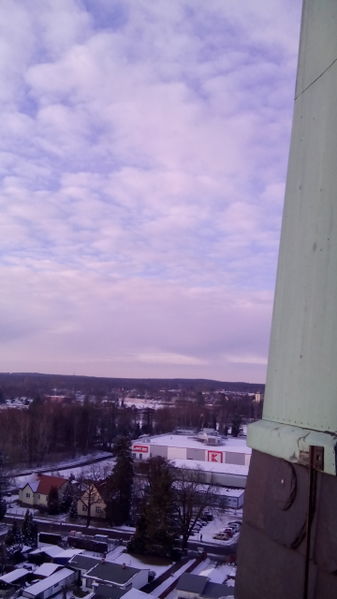 Datei:Erkner turm seitlich4.jpg