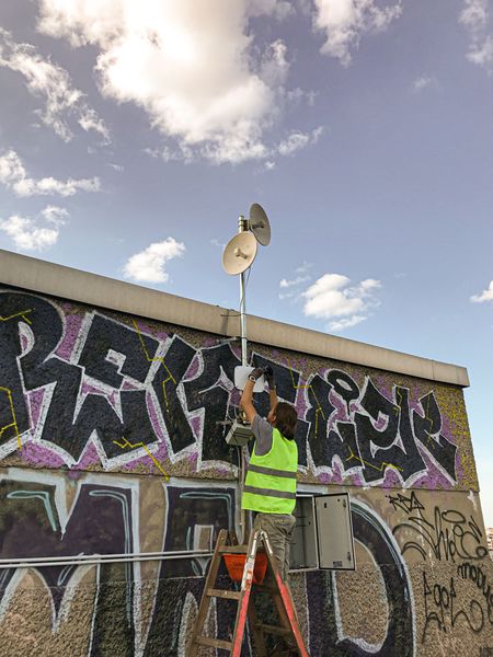 Datei:Hds mast next.jpg