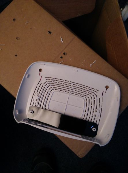 Datei:Wr841box bohrungen2.jpg