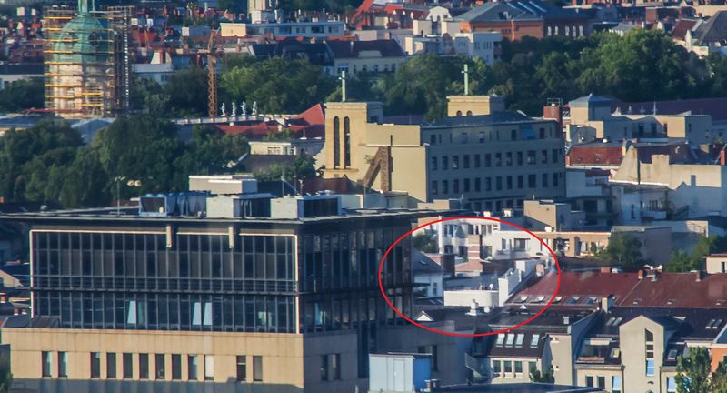 Datei:Blick rbb-Bln Hofnetz.jpg