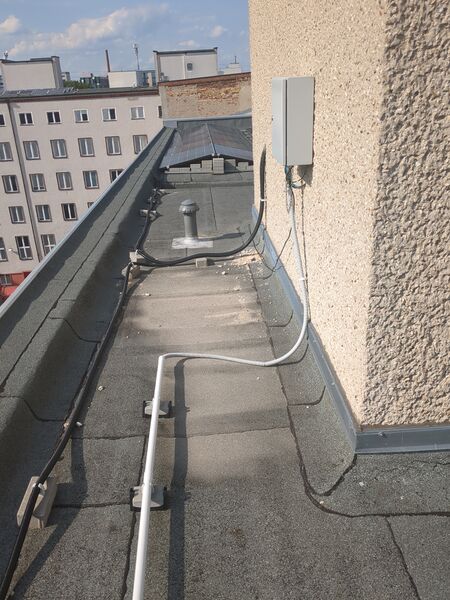 Datei:Magda Kasten Router.jpg