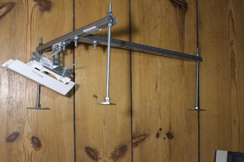 Datei:Antennenhalter-lo-profile-03.jpg